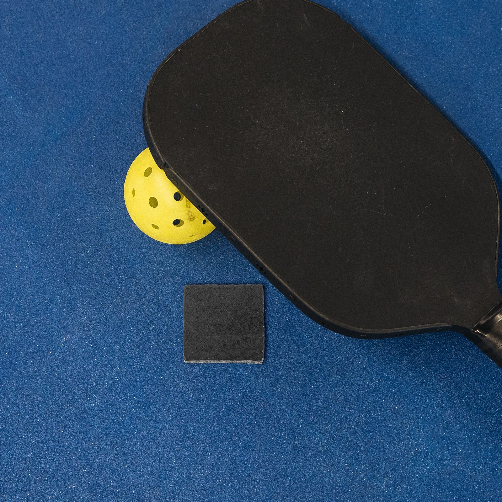 

Hole Ball Paddle Eraser Rubber Cleaner Wear Resistant Smooth Long Lasting Dirt Removal Tool Affordable Easy Carry Outdoor