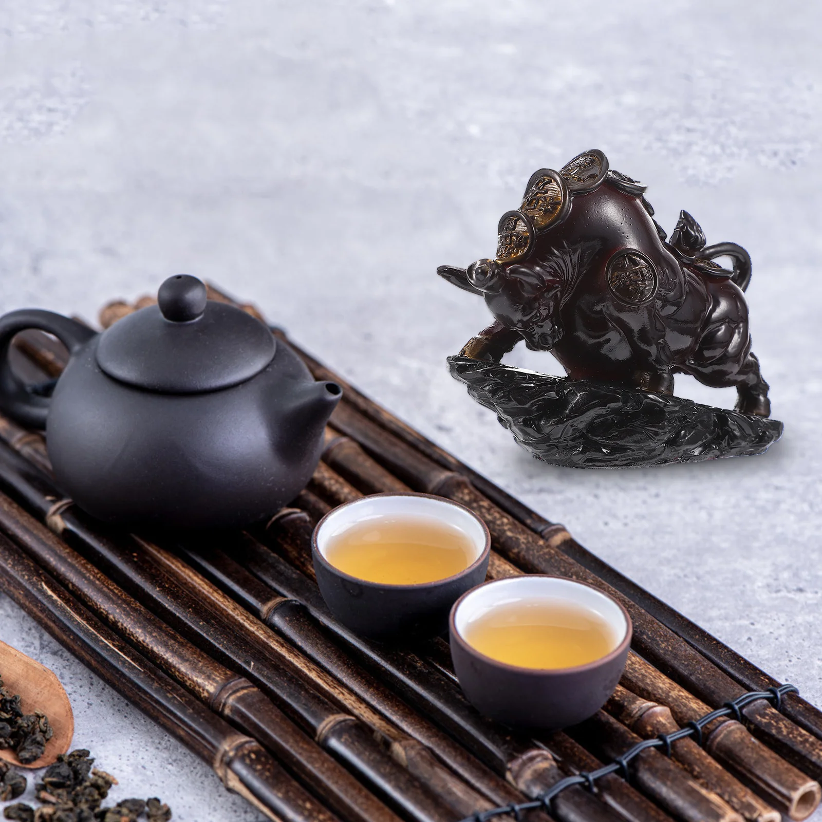 

1 шт., премиальное украшение для домашнего животного из смолы, чая для крупного рогатого скота с эффектом изменения цвета, активированная горячей водой, скульптура коровы, домашний декор, подарок на выбор