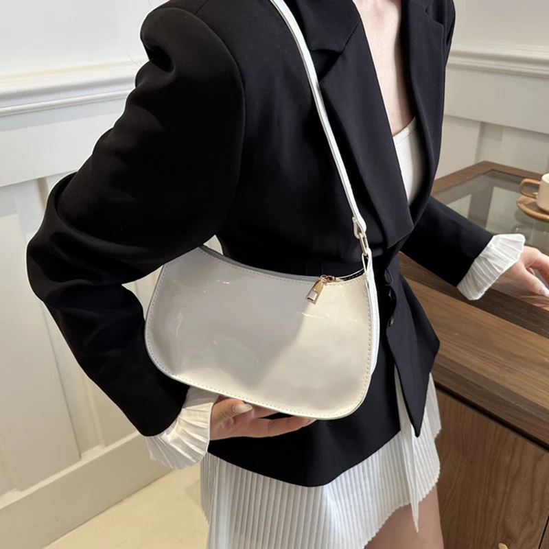 

1pcs Fashion Retro Solid Color PU Leather Designer Underarm Bag Shoulder Bag Fashion Women's Handbag Casual Bag