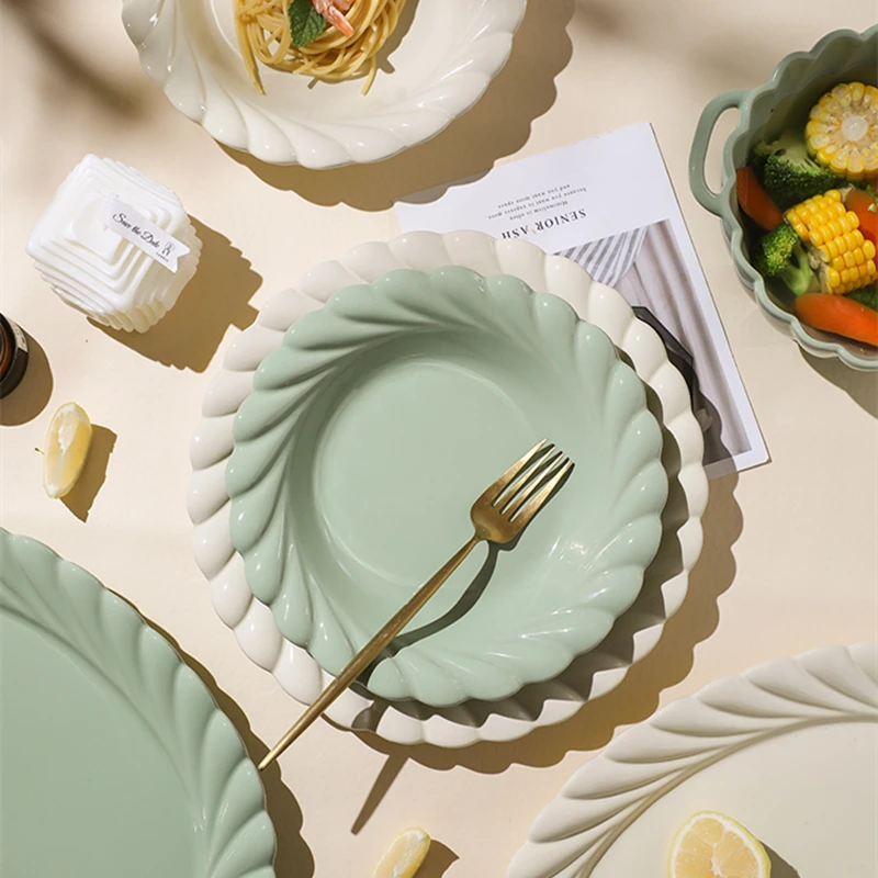 New Arrival Nordic Bone China Green Plates Set Dinnerware Serving Kitchen Dessert Plate Dish Tableware Off White Porcelain Plate