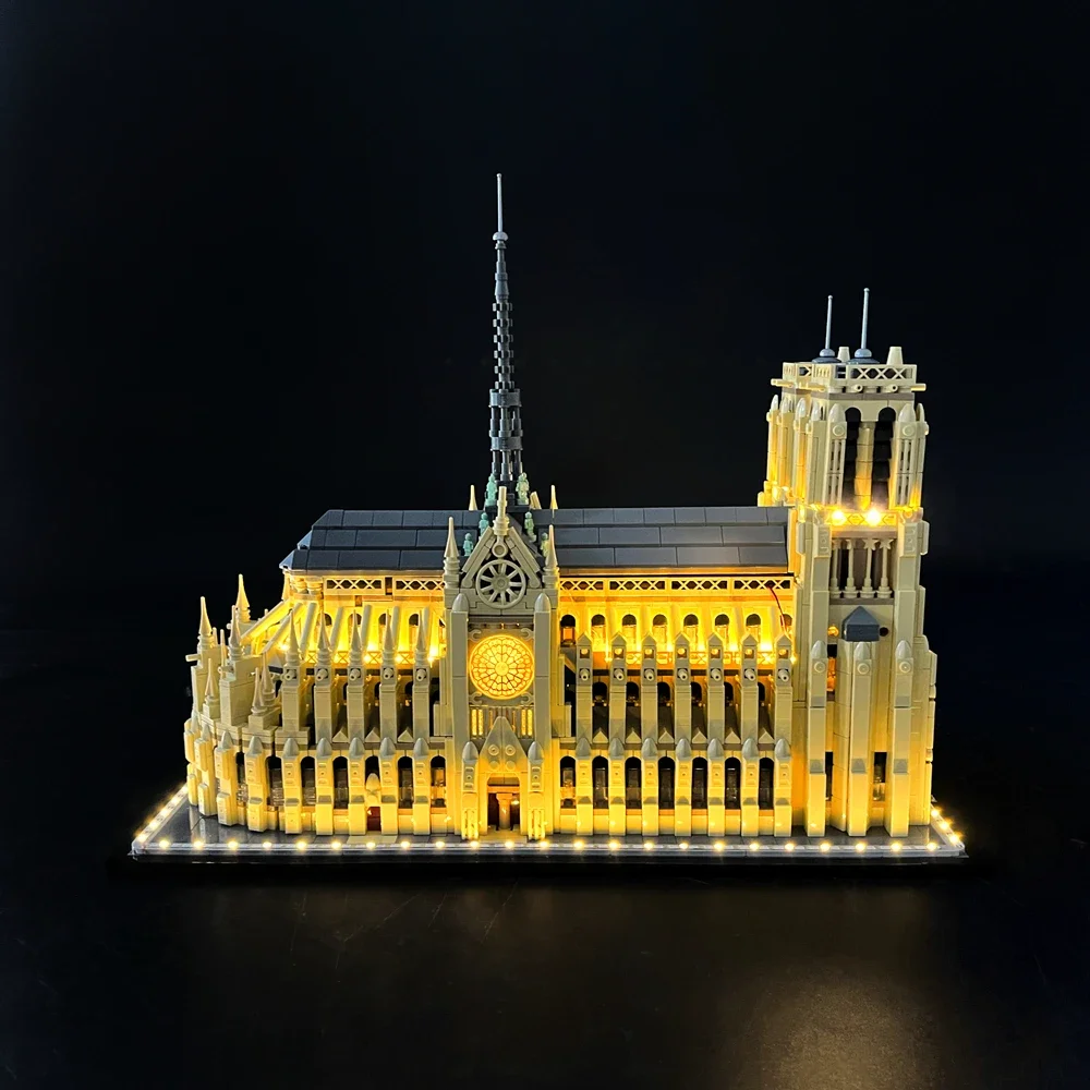 

Светодиодный светильник, совместимый с строительными блоками Notre-Dame de Paris 21061, лампа с дистанционным управлением (не включает строительные блоки), Рождество