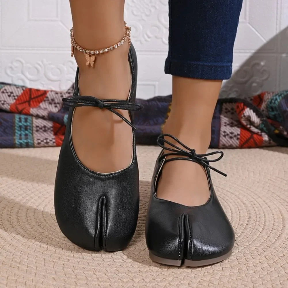 Flat New Women's Bowknot Tabi Summer Ninja Shoes Pig Toe Slippers Lazy Person Horse Hoof Shoes Women Split Toe Mocassine Loafers