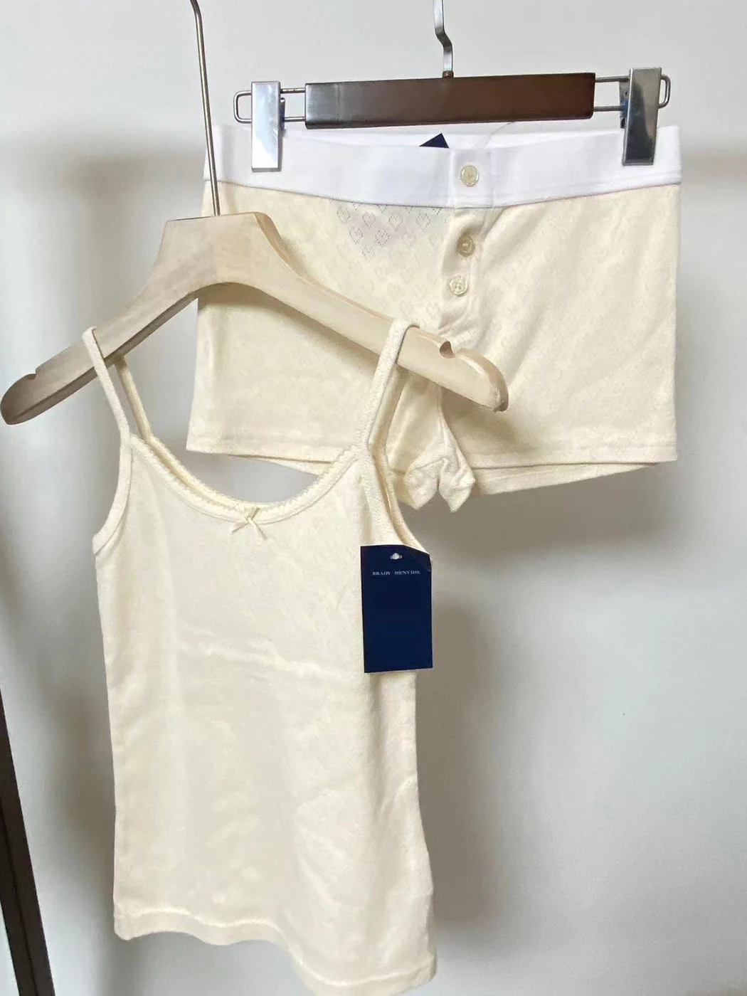 

Hollow Out Heart Camisole Shorts Set Women Summer 2025 Lace Trim Tees Tops Short Pant Set Girls Y2K Cute Pajama 2 Piece Sets