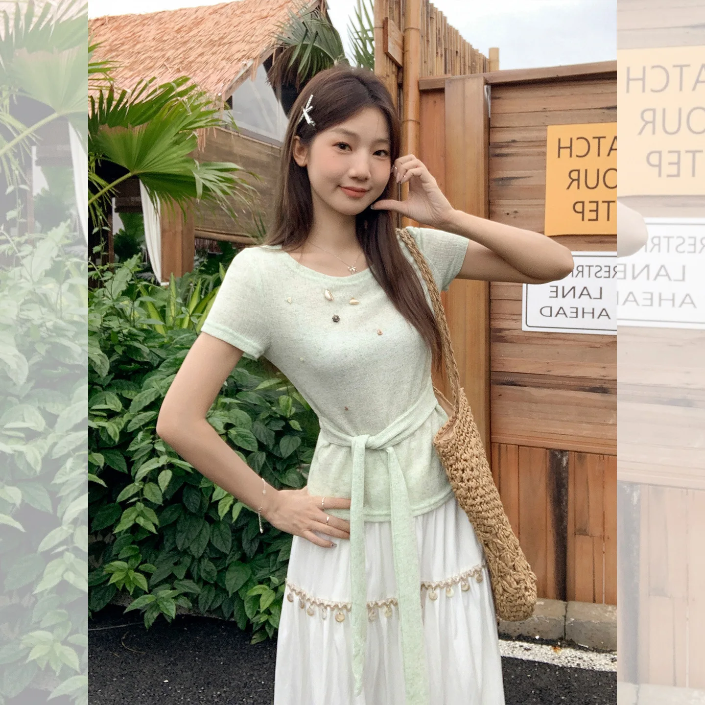 

Light Green Sequin Round Neck Regular Shoulder Short Sleeve T-Shirt for Women Summer New Style Tie Waist Slimming Elegant