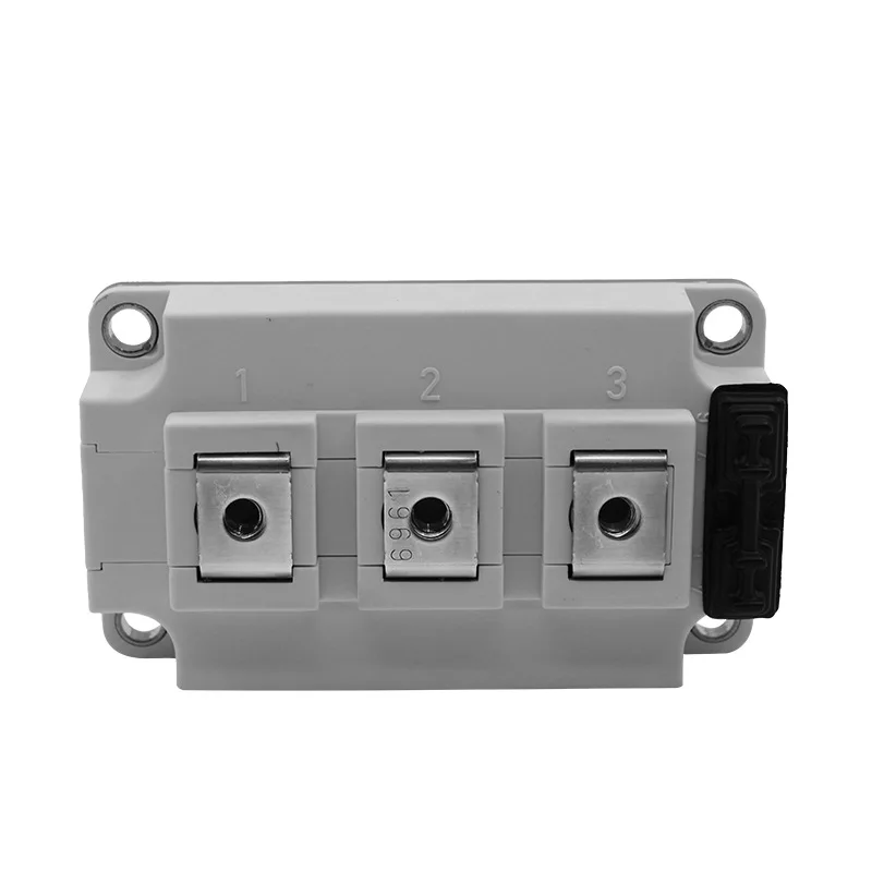 БЕСПЛАТНАЯ ДОСТАВКА НОВОГО И ОРИГИНАЛЬНОГО МОДУЛЯ DF300R12KE3 DF200R12KE3 DF400R12KE3