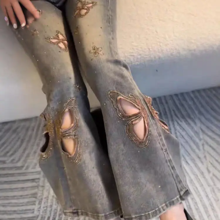

​​Embroidered Crystal Cutout Butterfly Bootcut Pants Summer New Slimming Figure Flattering Fashion Versatile Cropped Jeans