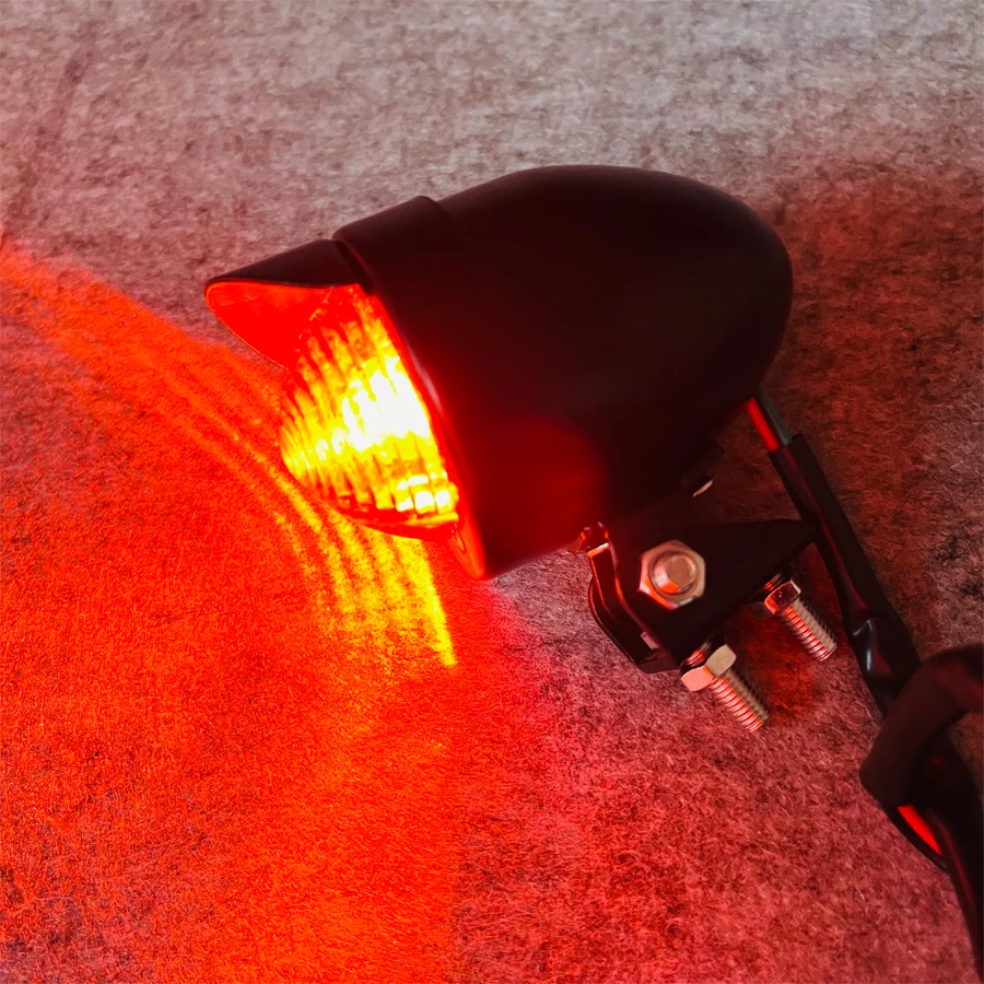 Universal Aluminum Retro Motorcycle Modified Tail Rear Lamp Scooter Visor Stop Warning Light For Vespa Benelli Honda Suzuki