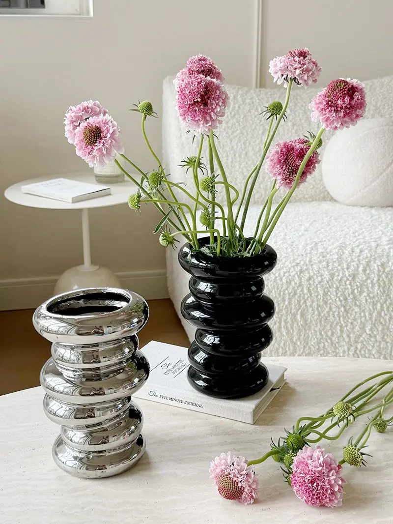 

Wind ceramic vase light luxury high-end bedroom bedside TV cabinet art pebble decorative small ornament