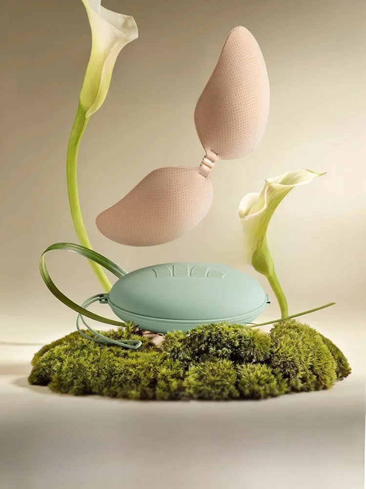 

Invisible Bridal Bra Women's Chest Patch Gather Upper Lift Strap Anti-Protrusion Invisible No-Wire Summer Nipple Cover