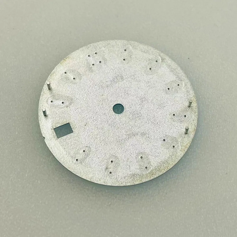 قرص NH35 28.5 ملم، قرص ساعة أخضر مضيء، بديل لحركة NH35A 4R35، ملحقات وجوه ساعة تقويمية واحدة