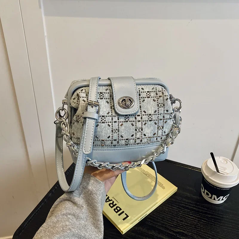 

2025 New! Luxury-brand Women's Denim Handbag - High-end, Niche Design, Versatile Shoulder & Underarm Carry
