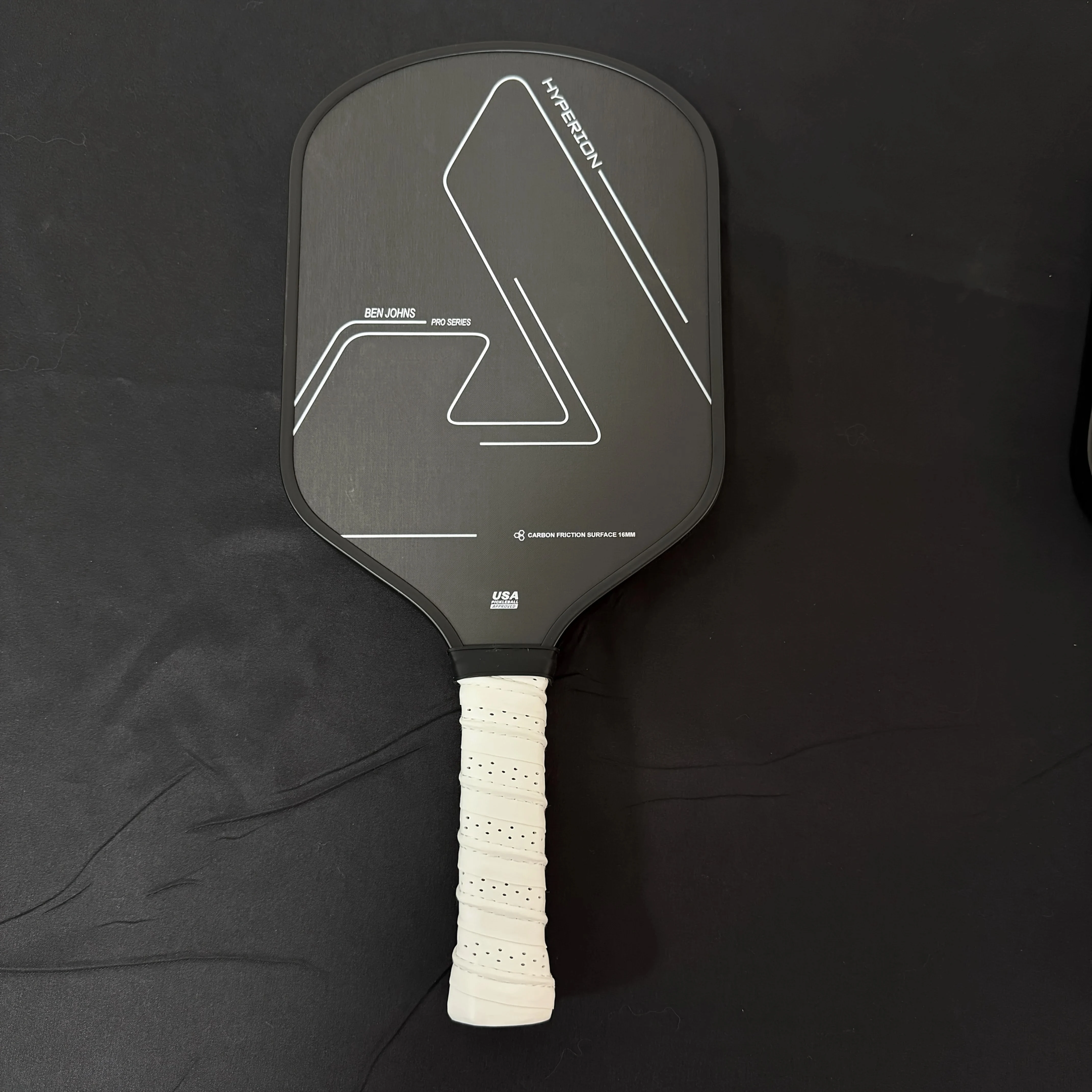 

T700 Carbon Fiber Pickleball Racket, Textured Matte Finish, PP Honeycomb Core, Ergonomic Grip - Enhanced Control, Power and Spin