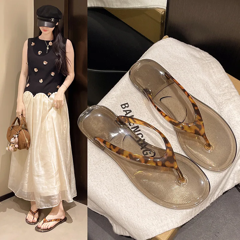 2026hot Women Leopard Print Jelly Flip Flops, Transparent Flat Thong Sandals Non Slip Summer Beach Casual Walking Slippers