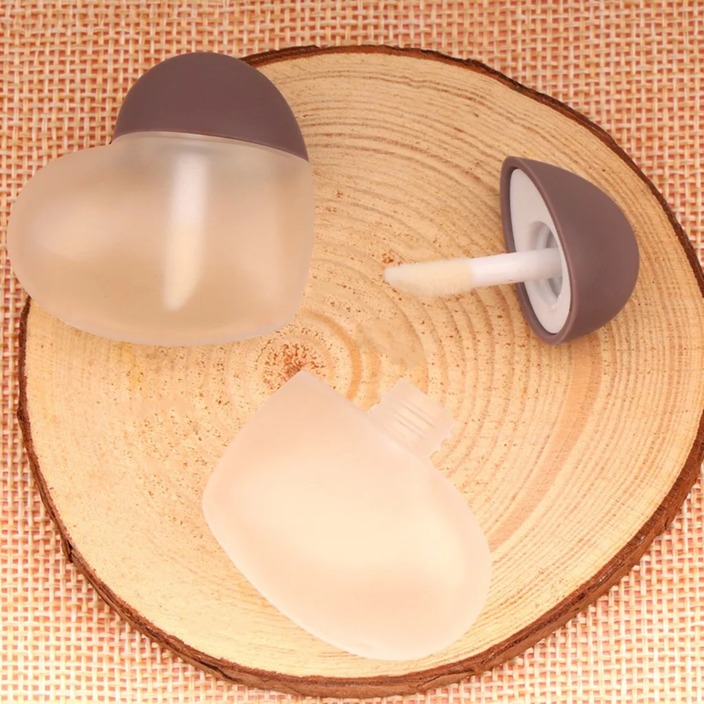 8ml Heart Shaped Refillable Empty Lip Gloss Tube With Fluffy Brush Head for Lip Glaze Lipstick Cosmetic Packaging Dispenser