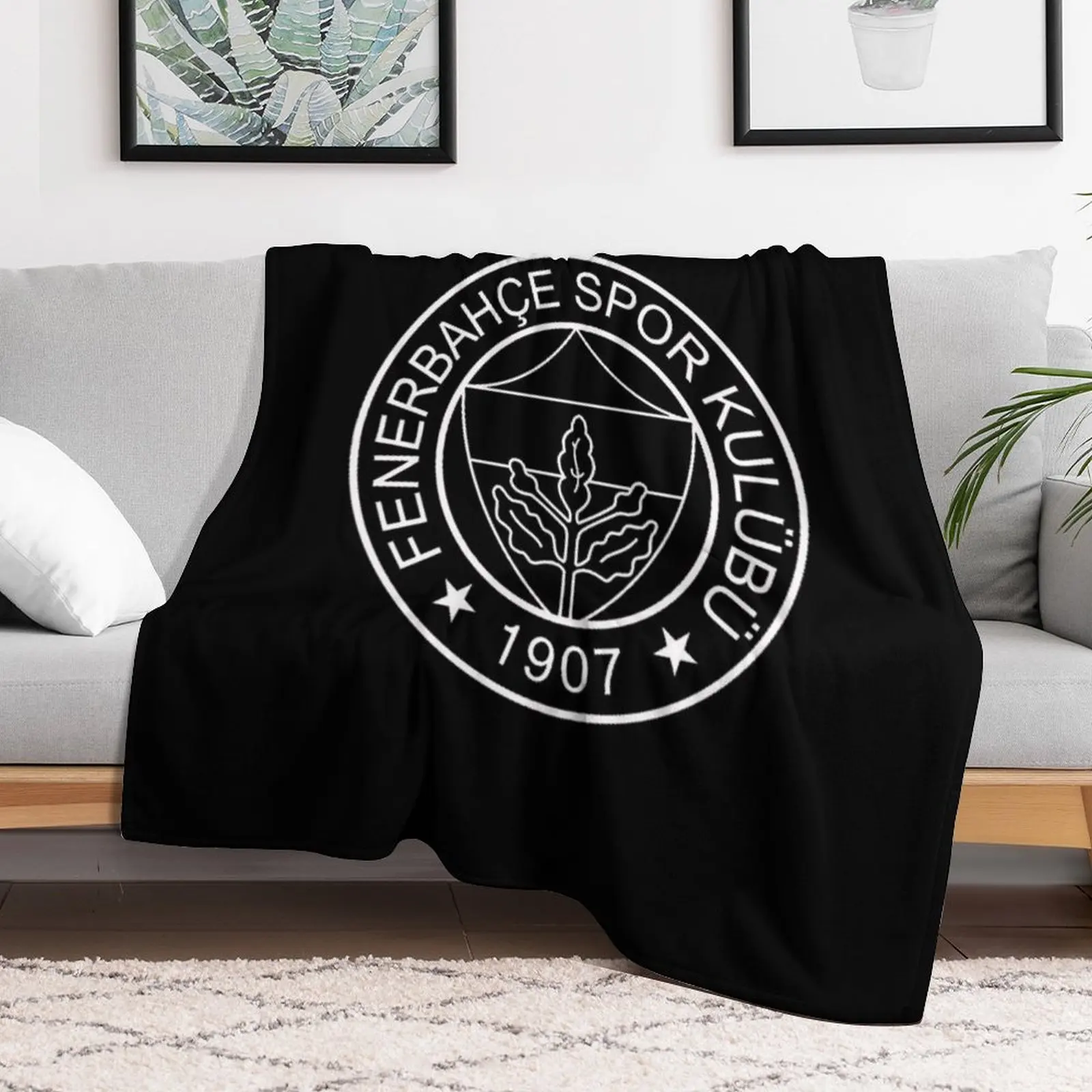 Fenerbahce Black (no stars) Throw Blanket Quilt Bed Fashionable Blankets