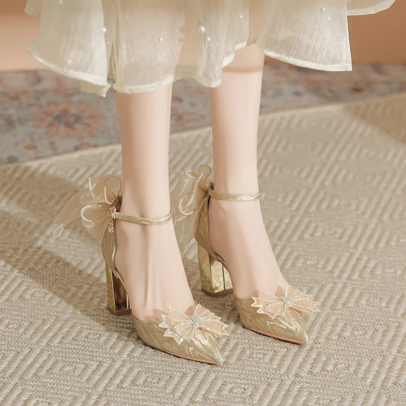 Butterfly-Knot Sandales Flower Huaraches Pointed Toe Tacones Buckle Strap Chaussures Glitter Plating Square Heel Ribbon Princess