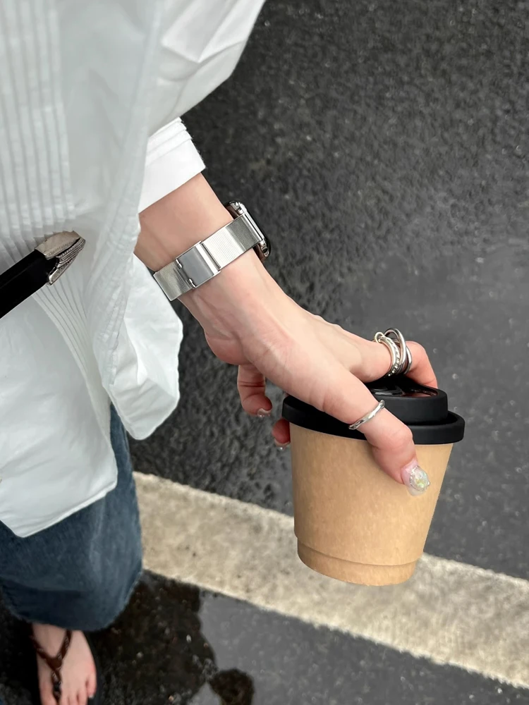 Correa de acero inoxidable brillante para Apple Watch Ultra 10 9 8 7 6 SE 5 4 correa de Metal delgada para iWatch 38mm 40mm 42mm 45 46mm 49mm