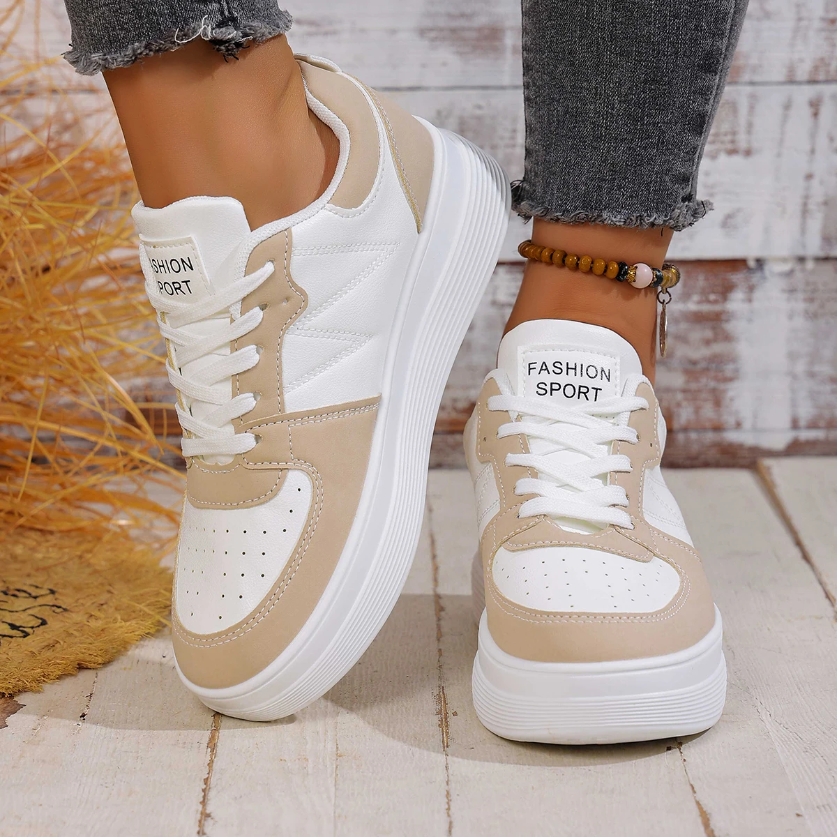 Sepatu Platform Fashion Wanita Sepatu Desainer Olahraga Lari Bertali untuk Wanita Sepatu Jalan Kasual Nyaman Ukuran Besar