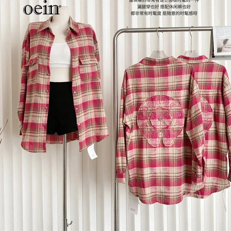 

Женская рубашка в клетку [oein], розовая рубашка в белую клетку, женская одежда, Корейская свободная Осенняя атмосфера, милый топ, 2024