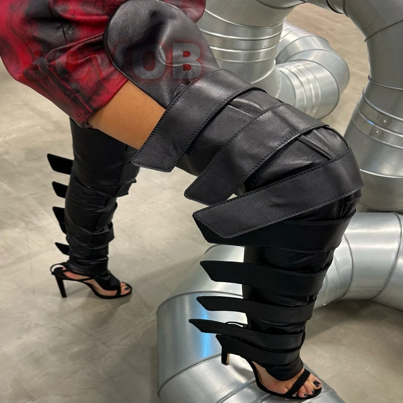 خطاف أسود وحلقة الفخذ عالية التمهيد الانزلاق على النساء رقيقة أحذية عالية الكعب موضة الحفلات فوق الركبة التمهيد 2025 Zapatos Para Mujere