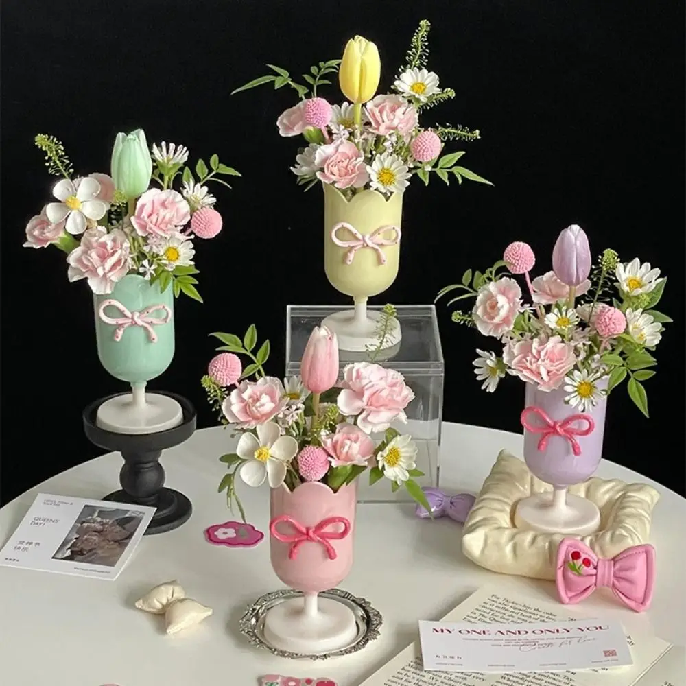 جديد المحمولة عالية الجودة دائم حامل قلم بلاستيكي الزنبق شكل منظم سطح المكتب تخزين دلو فرشاة للمكياج حامل هدية