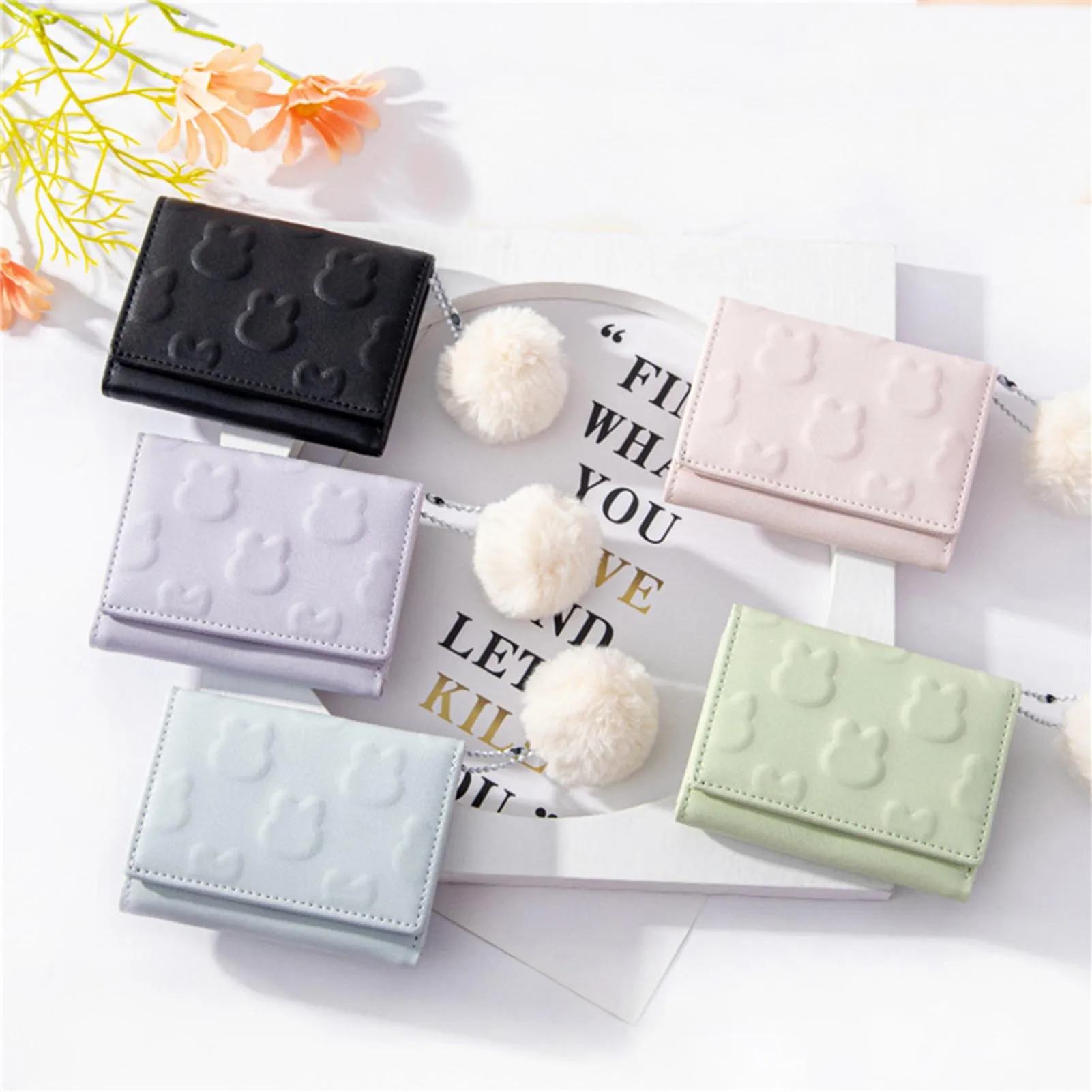 Sweet Short Ladies Wallet Rabbit Three-Fold Large Capacity Short Purse Gift for Girls Ladies Women