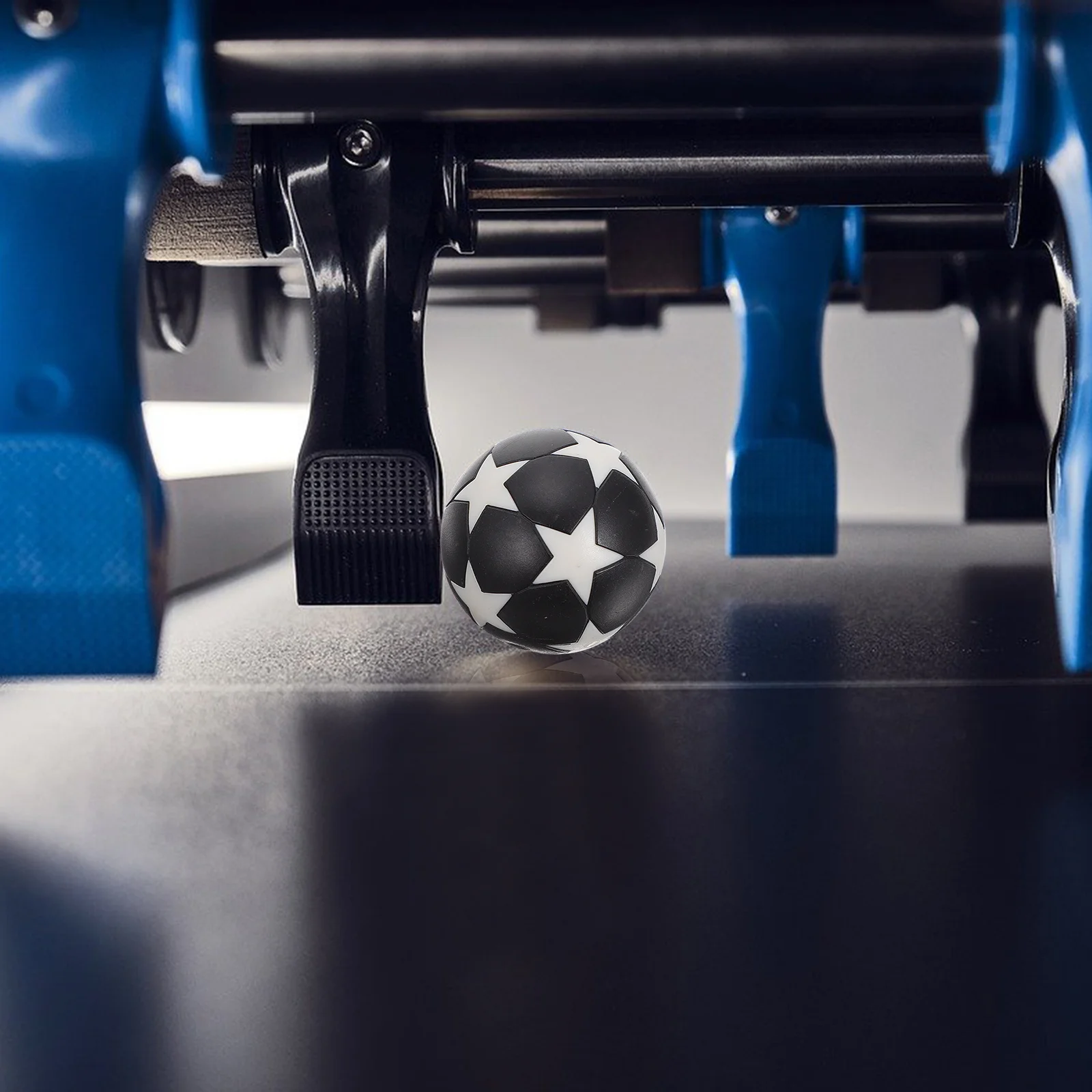 

18Pcs Plastic Football Machine Balls Small Size Star Pattern Table Football Accessory Replacement Mini Foosballs