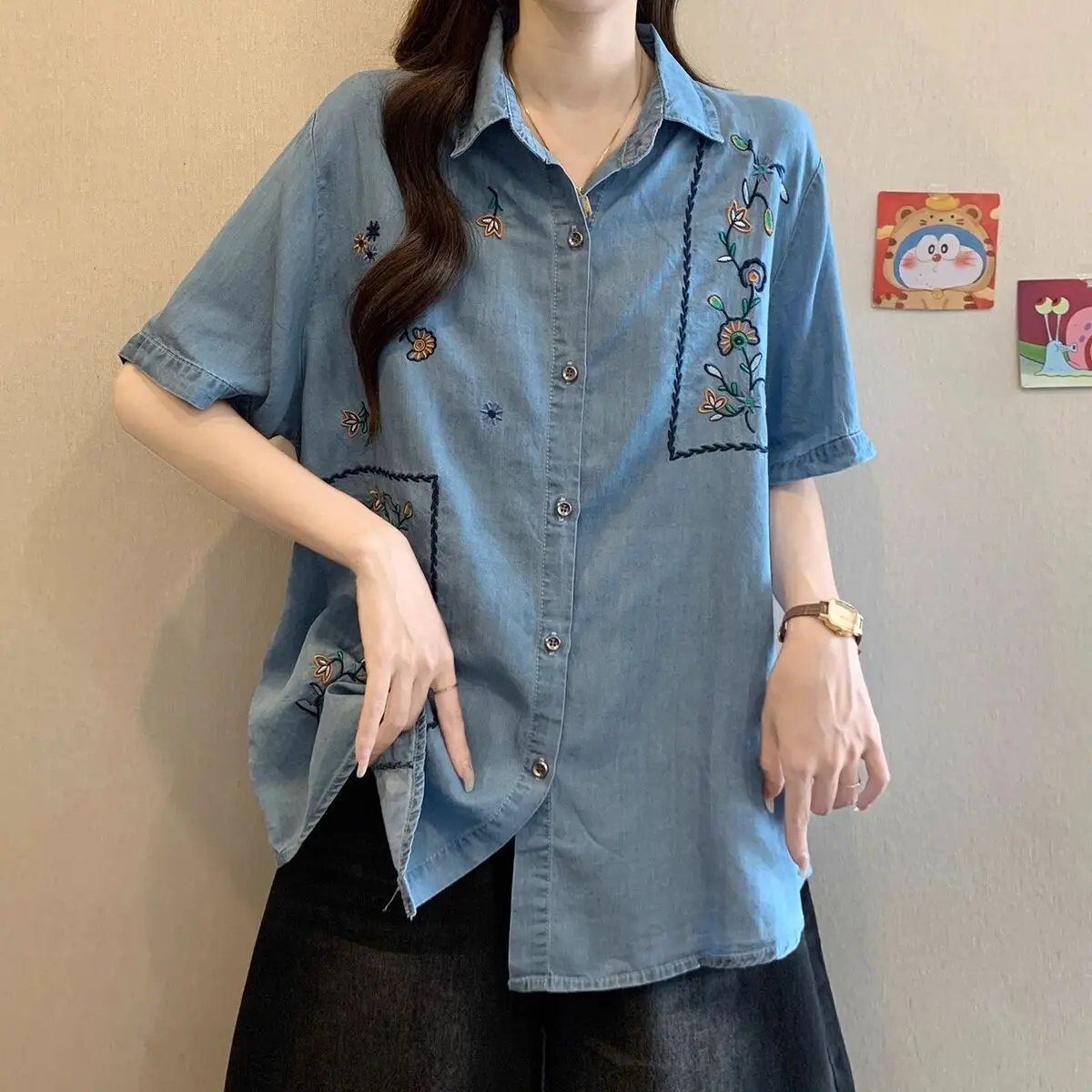 

2025 Casual Street Wear Floral Embroidery Shirt Retro V Neck Half Sleeve Denim T-shirt Summer New Button Loose Office Top