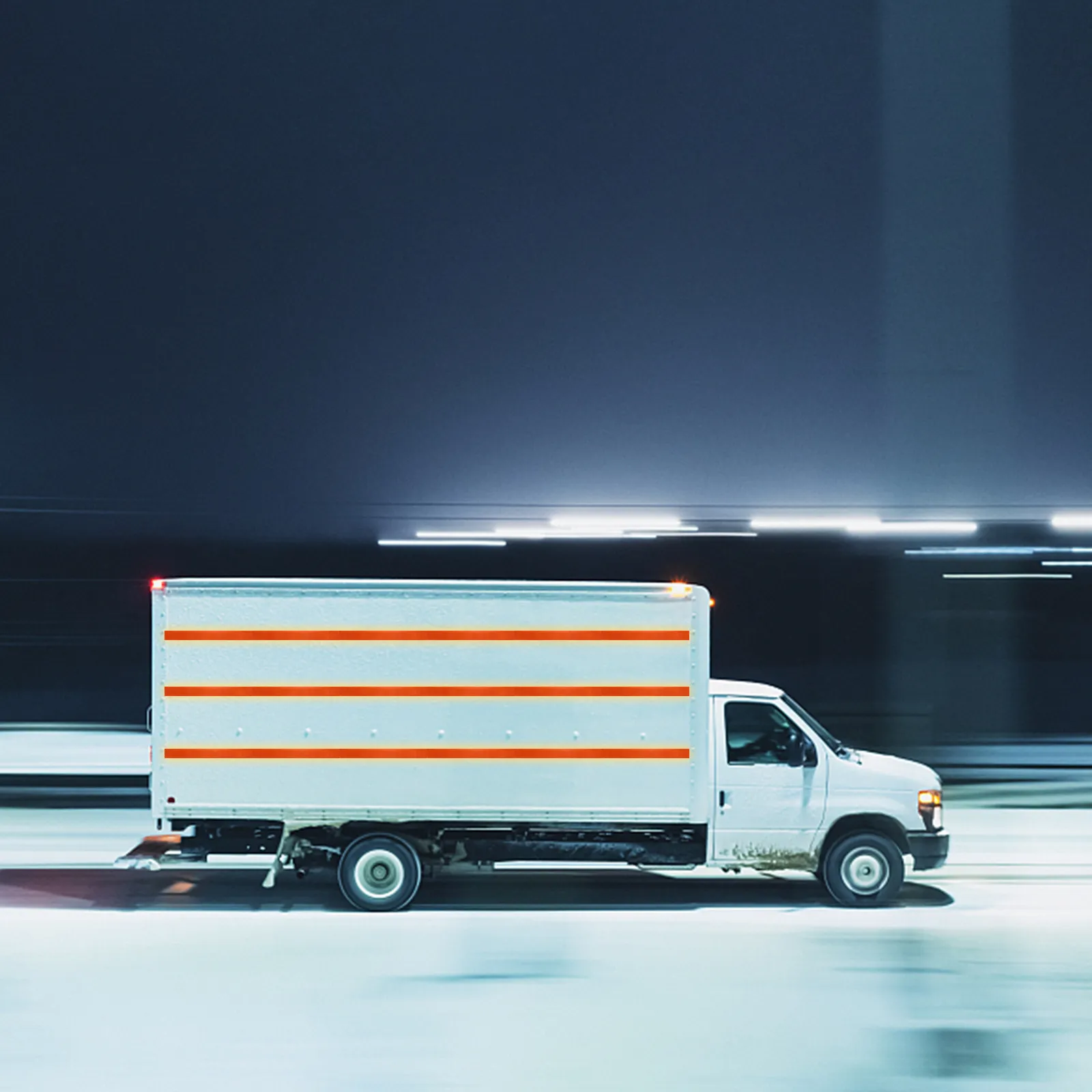 

1 Roll Reflective Tape Outdoor Safety Warning Strip Highly Visible Reflector Sticker for Vehicles Floors Steps