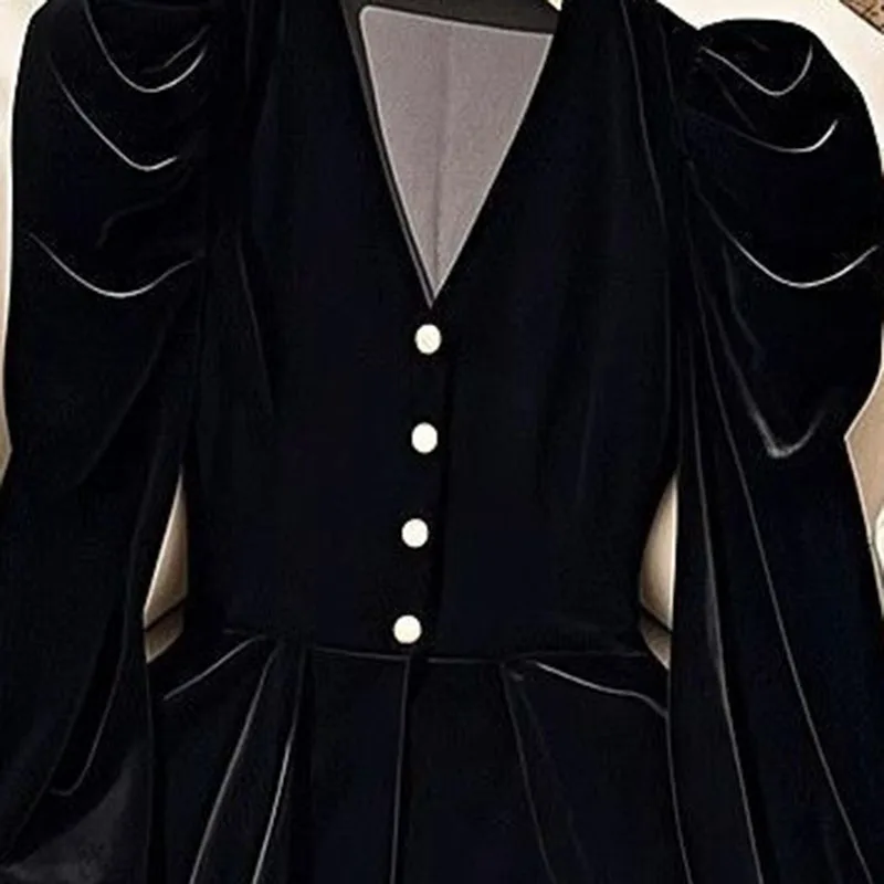 

Small Fragrant Style Black Velvet Long Sleeved Shirt for Women 2026 Spring New Neck Hanging Beautiful Top Blouse Female