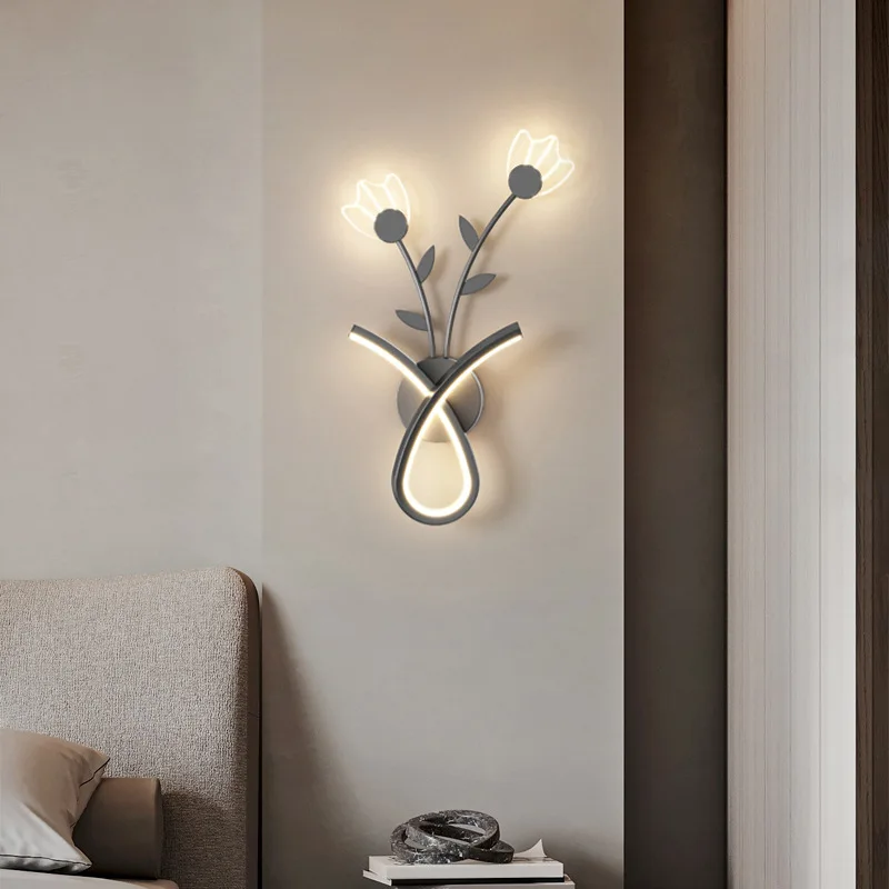 

Nordic creative designer romantic flower Internet celebrity bedroom bedside decoration ambient lamp