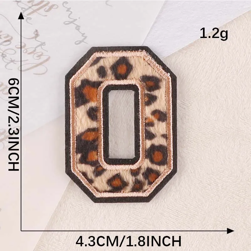 A ~ Z Engels Alfabet Letters Badge Patches, Luipaardprint Applique Borduren Ijzer op Stickers voor Kleding, DIY Naam Kledingstuk