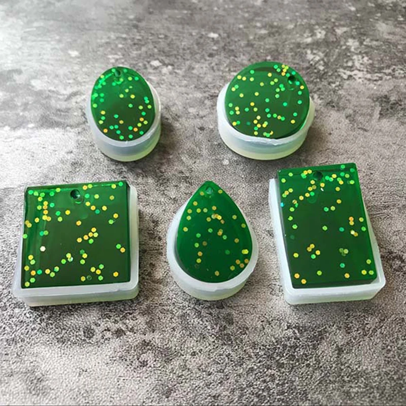 ペンダントジュエリーモールド鋳造用ウォータードロップシリコンモールド5個