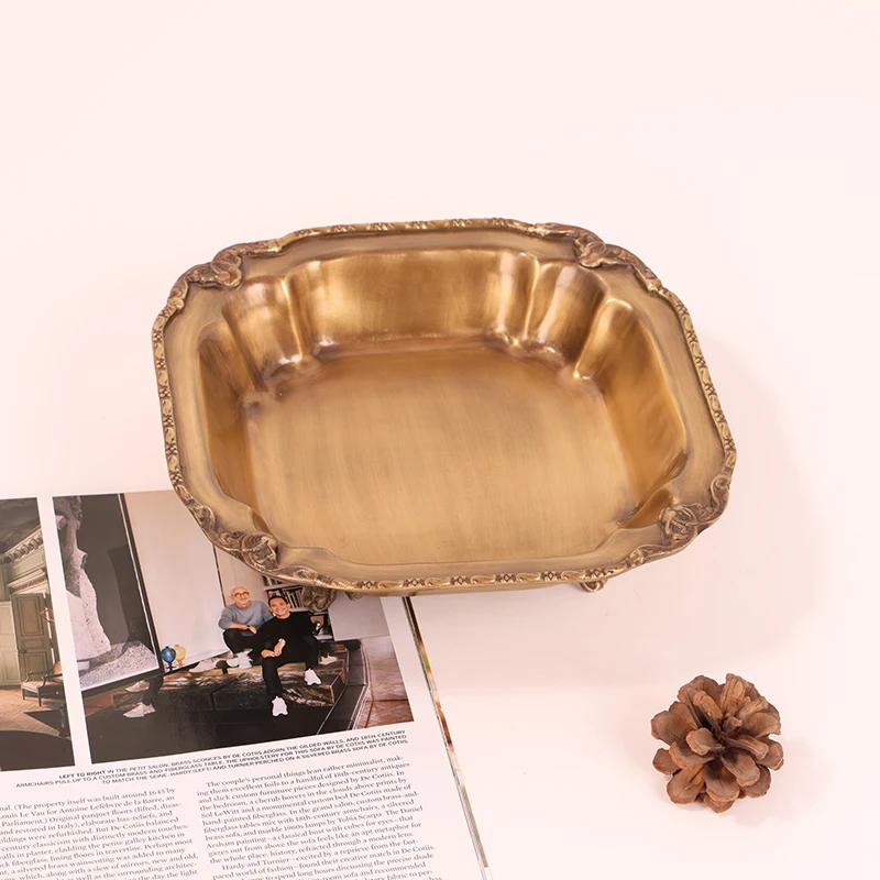 

Light Luxury European Style Palace Style Brass Decorative Fruit Plate Vintage Tea Tray Key Storage Tray Sample Room Decoration