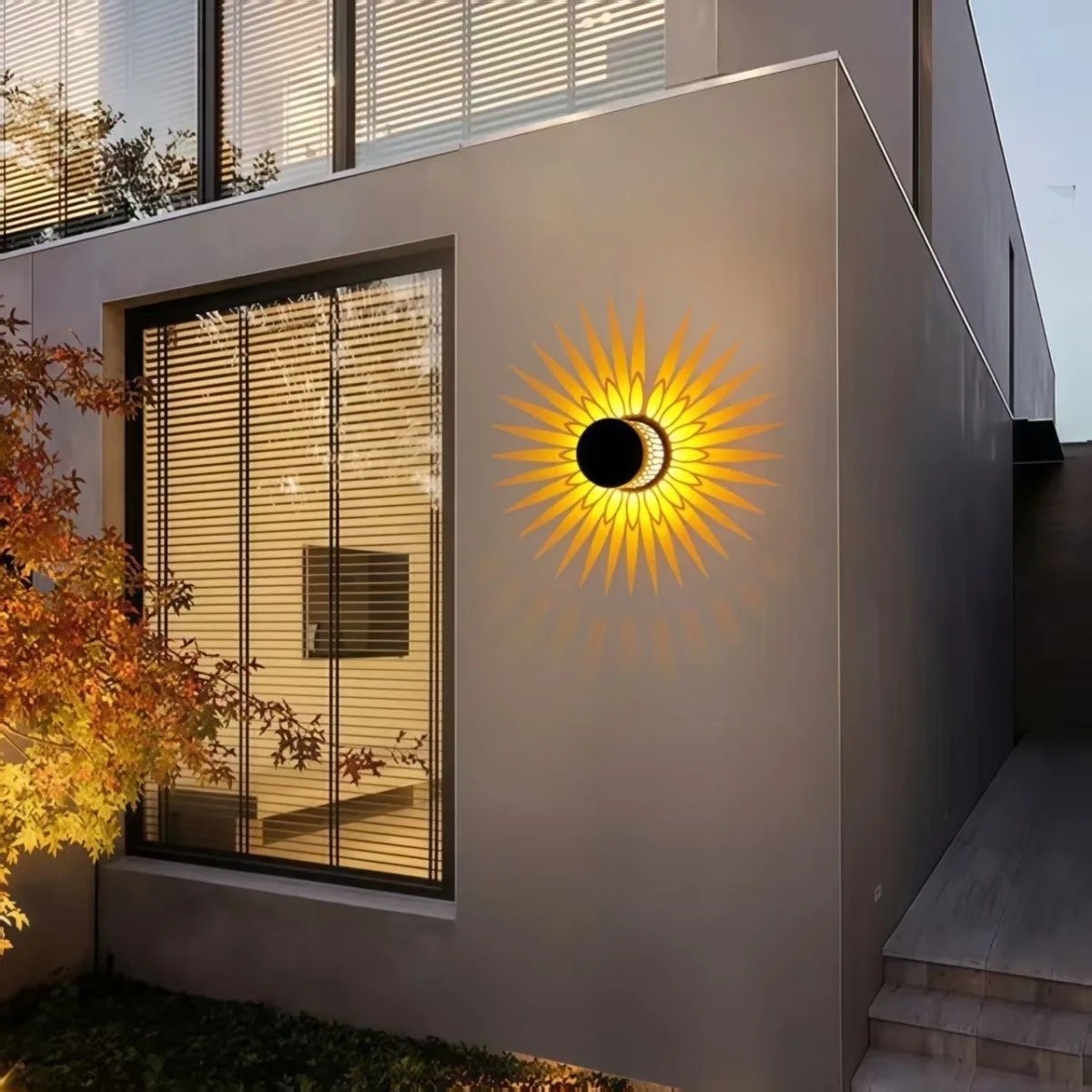 Solar Powered Sensor Garden Light Waterproof LED Outdoor Lamp for Pathway Patio Yard Lawn and Home Landscape Decoration Stylish