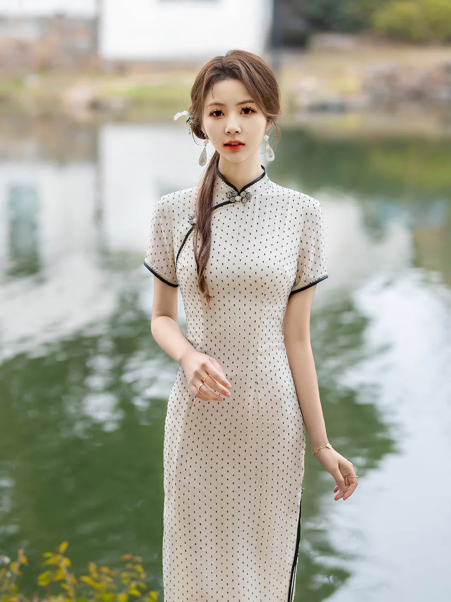 Polka Dot Sexy Slim Qipao Summer Short Sleeve Chinese Dress Elegant Classic Traditional Chinese Women Cheongsam image 2