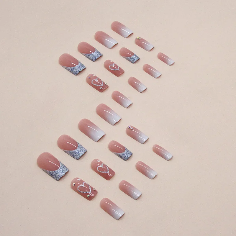 24 pièces d'ongles d'amour courts dégradés français avec 1 gel de gelée et 1 lime à onglesQHZ758
