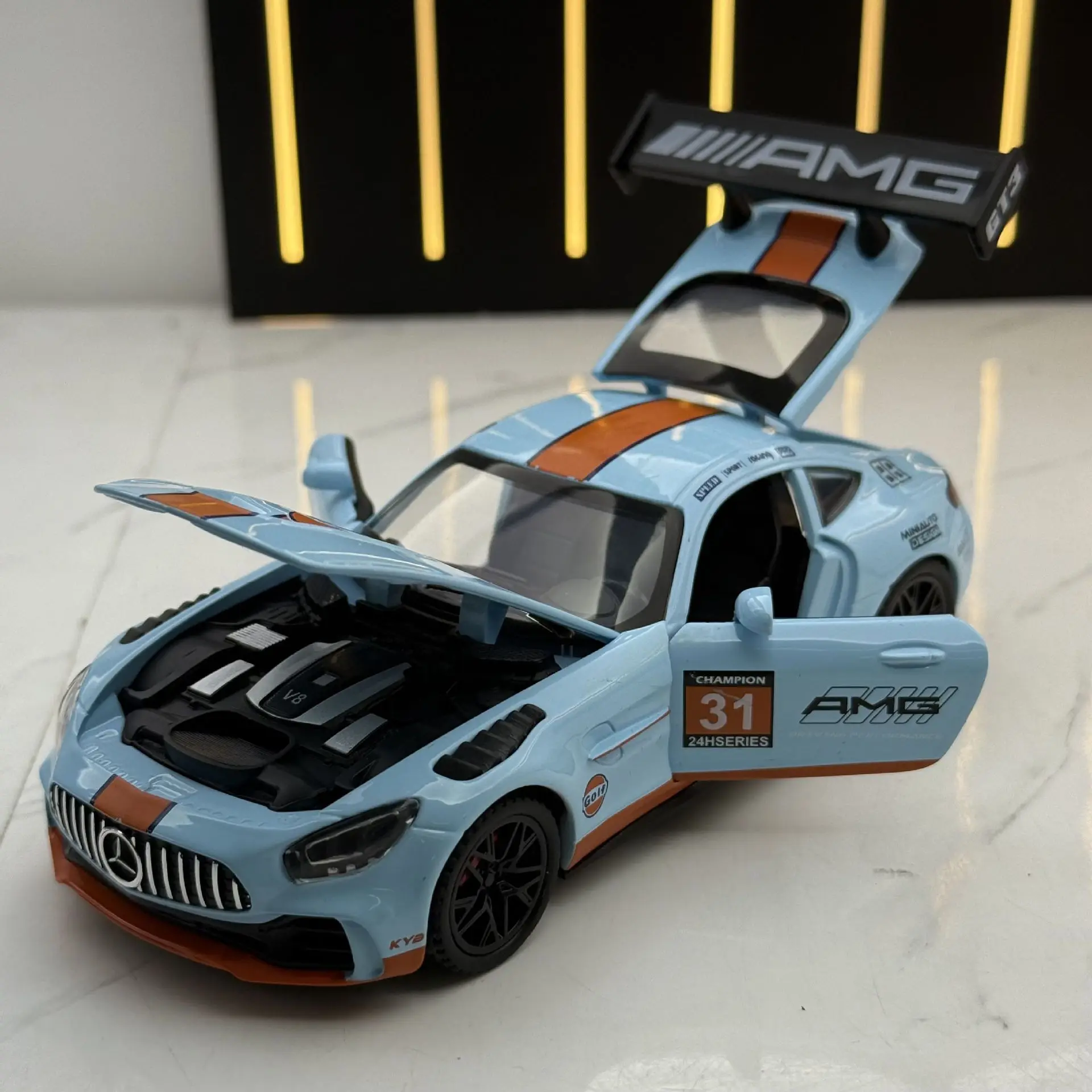 

1:32 AMG GT3 гоночный автомобиль из сплава, модель игрушки, литье под давлением металла, звуковой и световой автомобиль, игрушки для детей, автомобиль в подарок