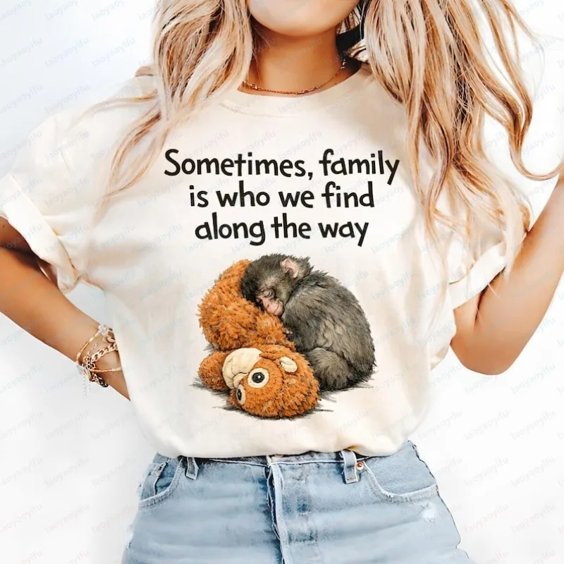 Brave Baby Monkey Punch Tee Sometimes Family Is Who We Find Along The Way Printed Tops Trend Unique Tshirt Retro Women Clothes