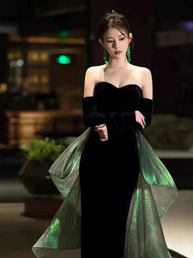 

Sexy Black Prom Dresses Velvet Mermaid Strapless Detachable Green Train Floor-Length Saudi Evening Host Party Gowns Quinceanera