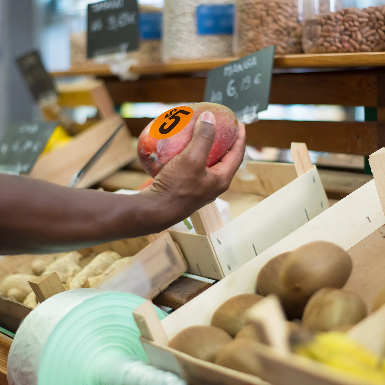 

1000 Pcs Pricing Stickers Garage Sale Tags Supplies Easy-to-read Labels for Sales Glassine Paper Pre-priced