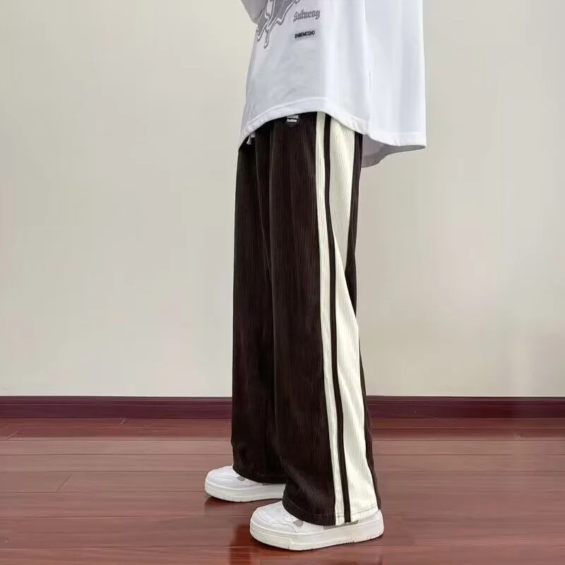 Jesienne męskie spodnie sztruksowe w paski 2024 New Baggy Streetwear Straight Trousers Y2K Vintage Casual Gym Pantalones Hombre