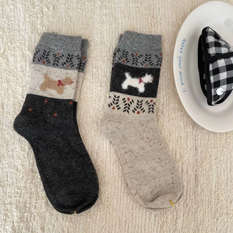موضة الجوارب الصوفية للنساء الكرتون جرو منتصف العجل الجوارب سميكة وناعمة لخريف شتاء طالب أفخم الدافئة الكاحل دفئا