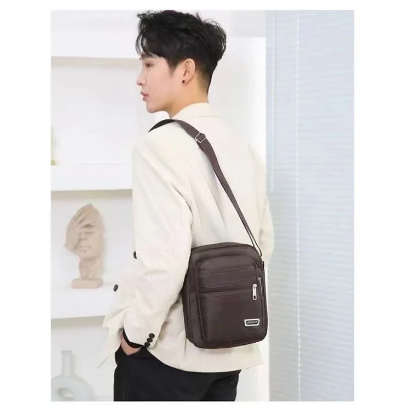 Herren-Umhängetasche, Wasserdichte und Verschleißfeste Geldbörse, Modischer Multi-Reißverschluss-Rucksack, Geschäftsreise-Schultertasche – Detail 15