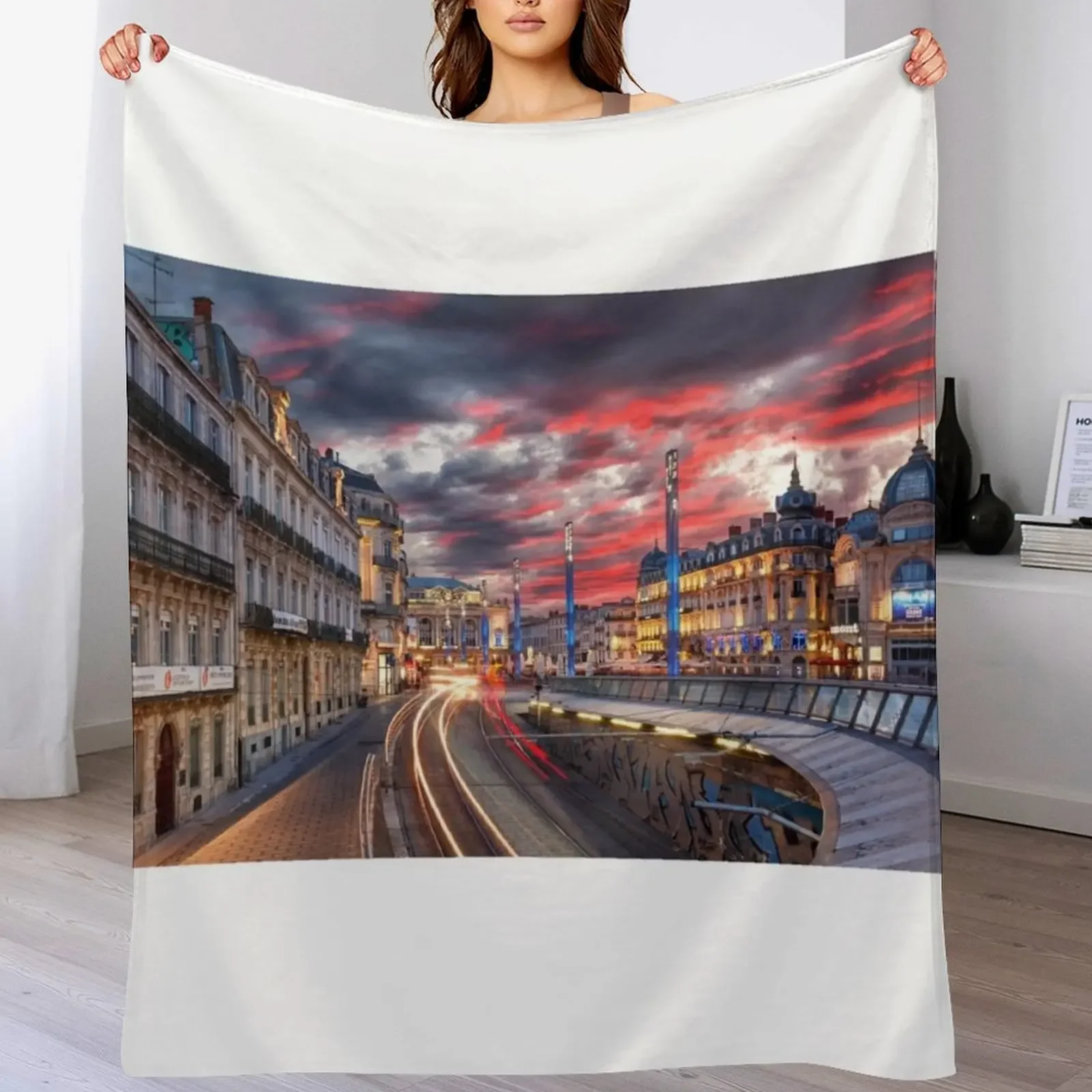 New Place de la Comédie Throw Blanket Summer Beddings كيس نوم كبير ناعم دافئ لبطانيات الشتاء