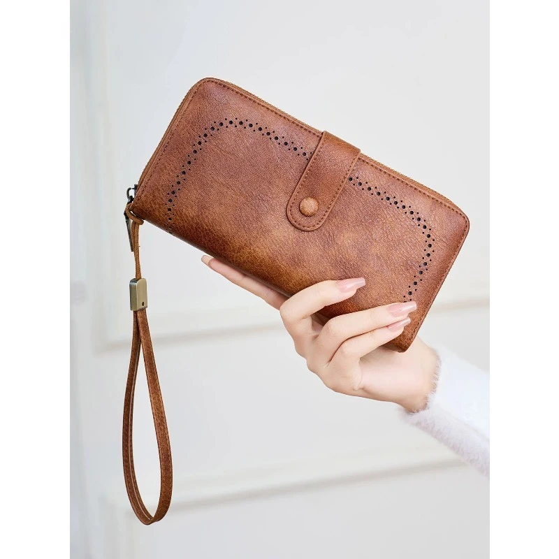 Vintage long wallet with multiple card slots large capacity zipper clutch bag fashionable versatile women's credit card bag