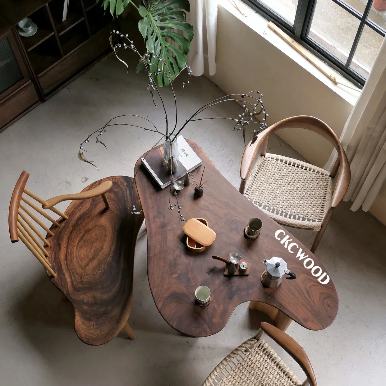 

CKCWOOD wabi-sabi wind North American black walnut irregular log table 120-140m balcony tea table special-shaped tea table