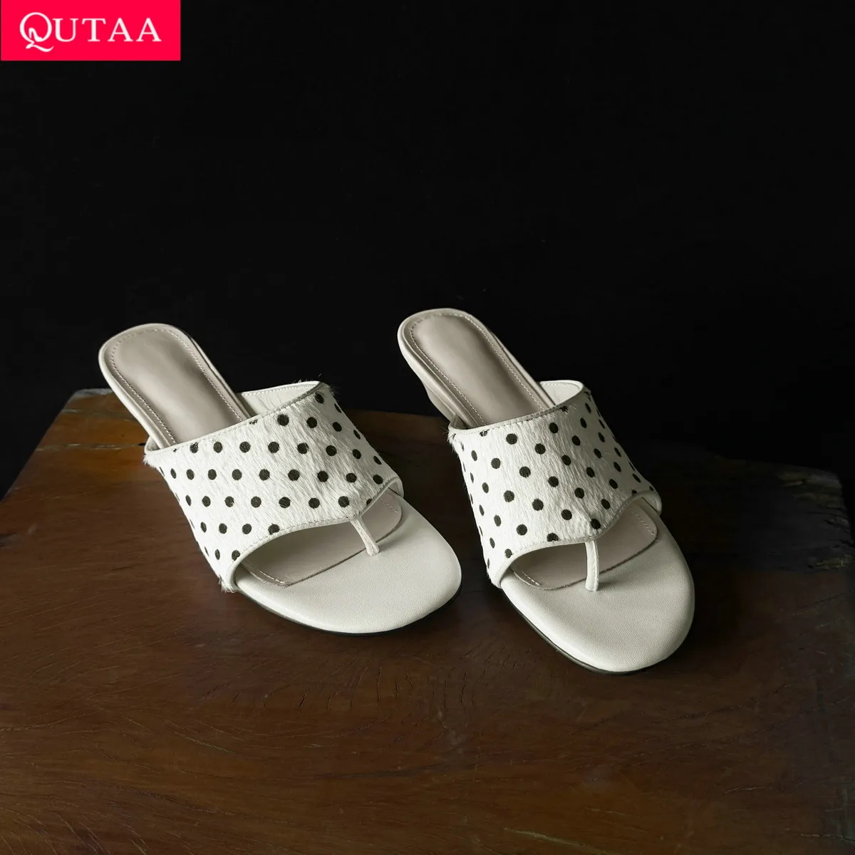 

QUTAA 2026 Fashion Women Summer Sandals Wedge Heels Shoes Horsehair Leather Round Toe Flip-flops Casual Shoes Dress 34-40