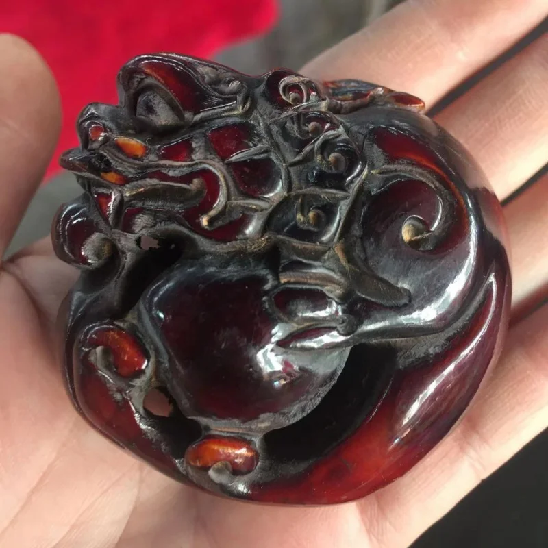 Antique Ox Horn Pixiu Gourd Pendant - Fashionable And Versatile