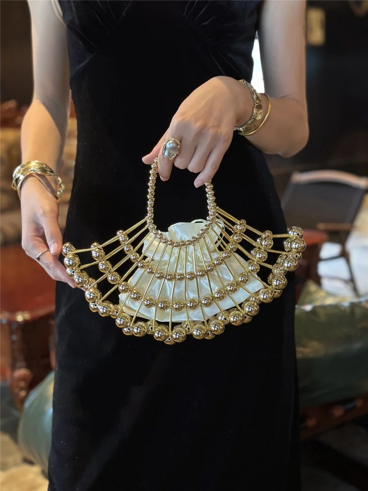 French Style Golden Handwoven Bead Bag Retro Hollow Out Fan-Shaped Handbag Luxury Exquisite Bling Women's Tote Bag